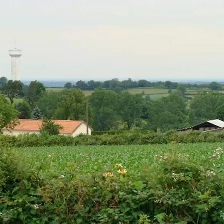 La Folie * Le Bourgneuf-la-Foret